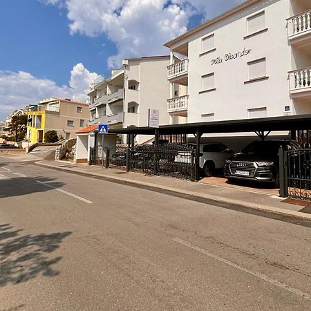דראמליי Villa Oleander מראה חיצוני תמונה