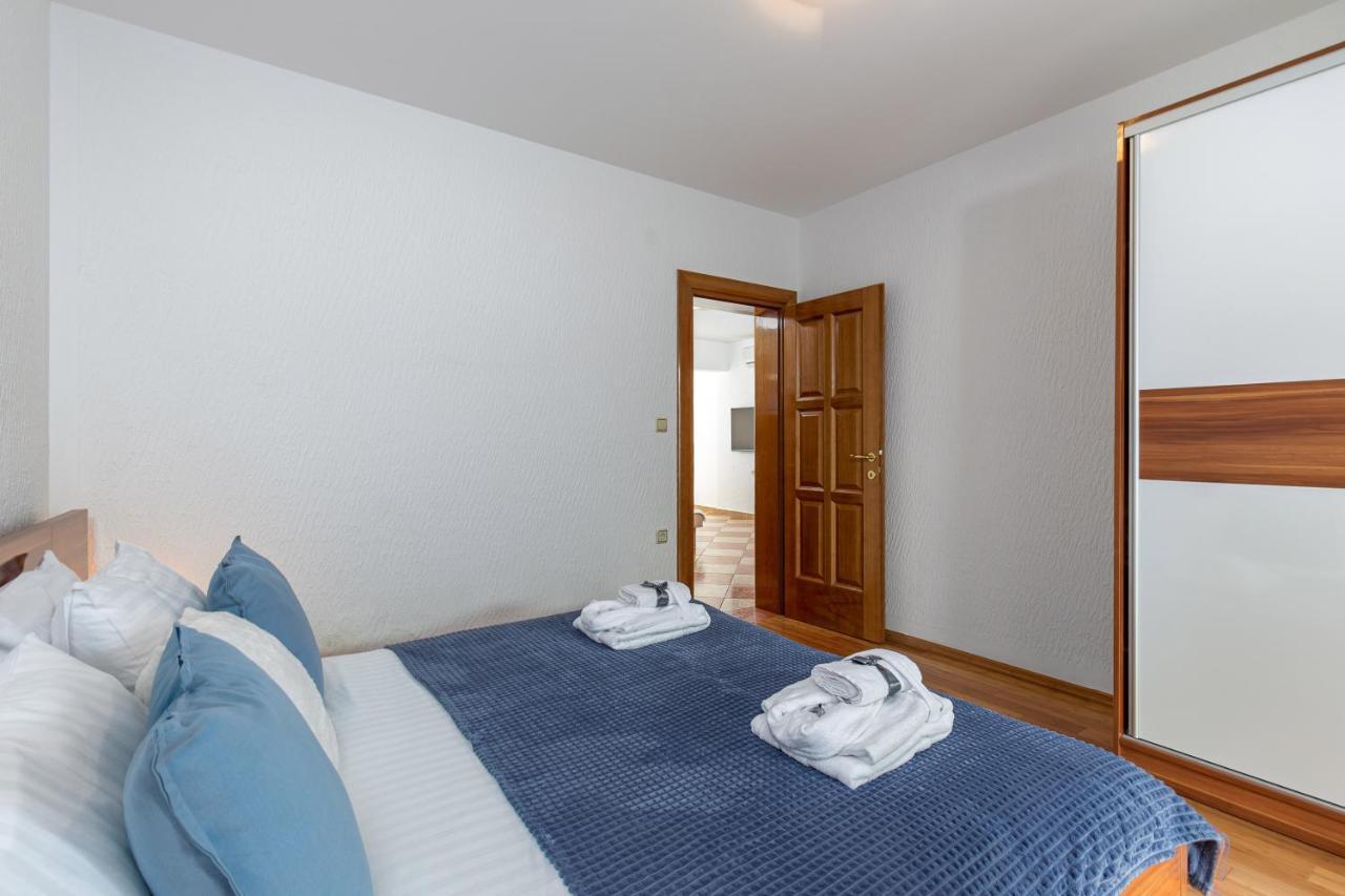 דראמליי Villa Oleander מראה חיצוני תמונה