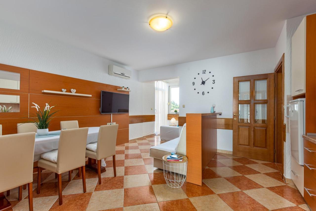 דראמליי Villa Oleander מראה חיצוני תמונה
